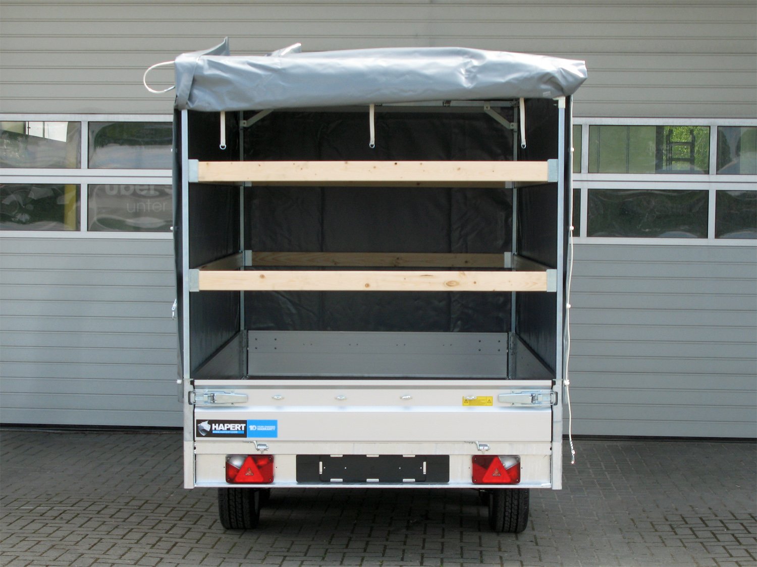 Hapert Azure H-2 – 2000 – 3050 x 1800 Niedriges Fahrwerk – Hochplane 1800 mm – Bild 2