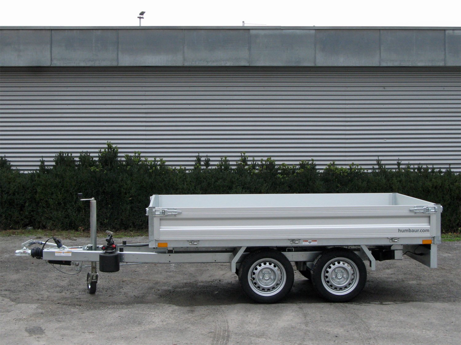 Humbaur HUK 272715 Handpumpe und FLEXePump