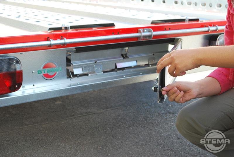 STEMA STM O1 7.5-25-13.1 Rot gepulvert – Motorradtransporter – Bild 3