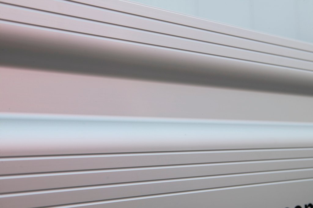 Unsinn UT 3015-26-14 Aluminiumfahrgestell, vielseitige Ausstattung – Bild 2